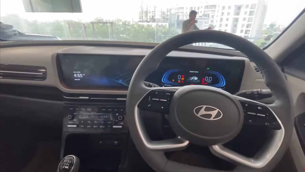 HYUNDAI CRETA INTERIOR
