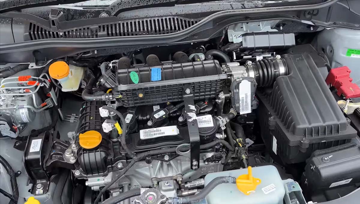 Tata Altroz 2025 Engine Specs Overview