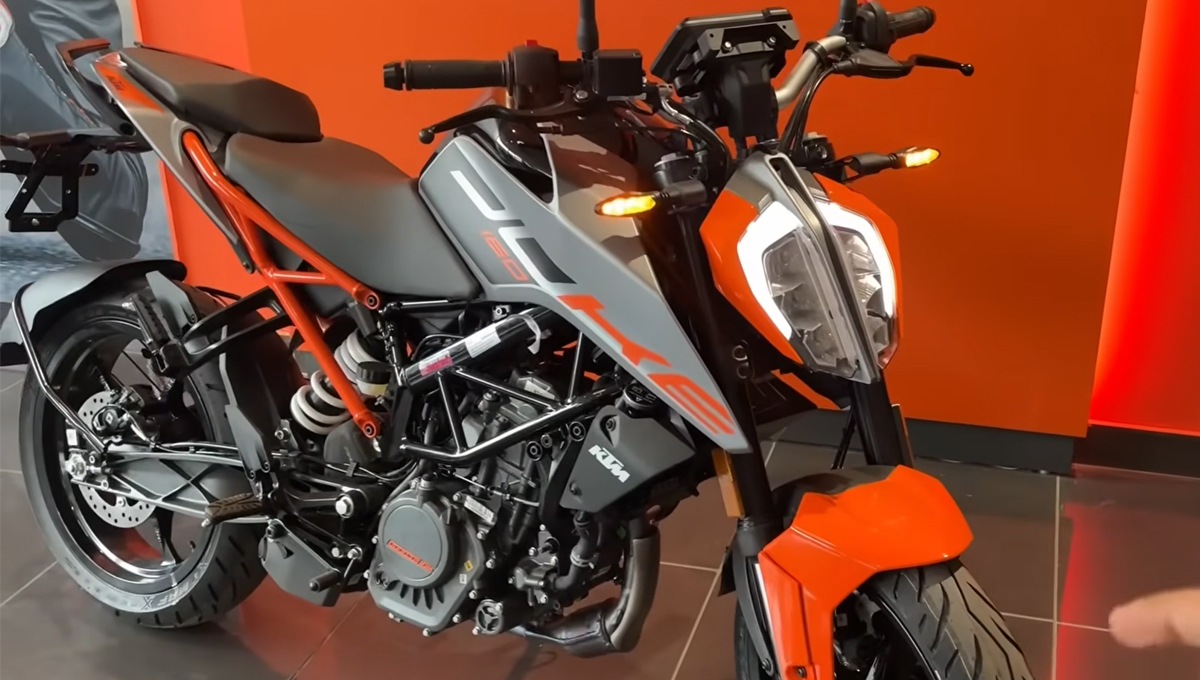 KTM 160 Duke 2025