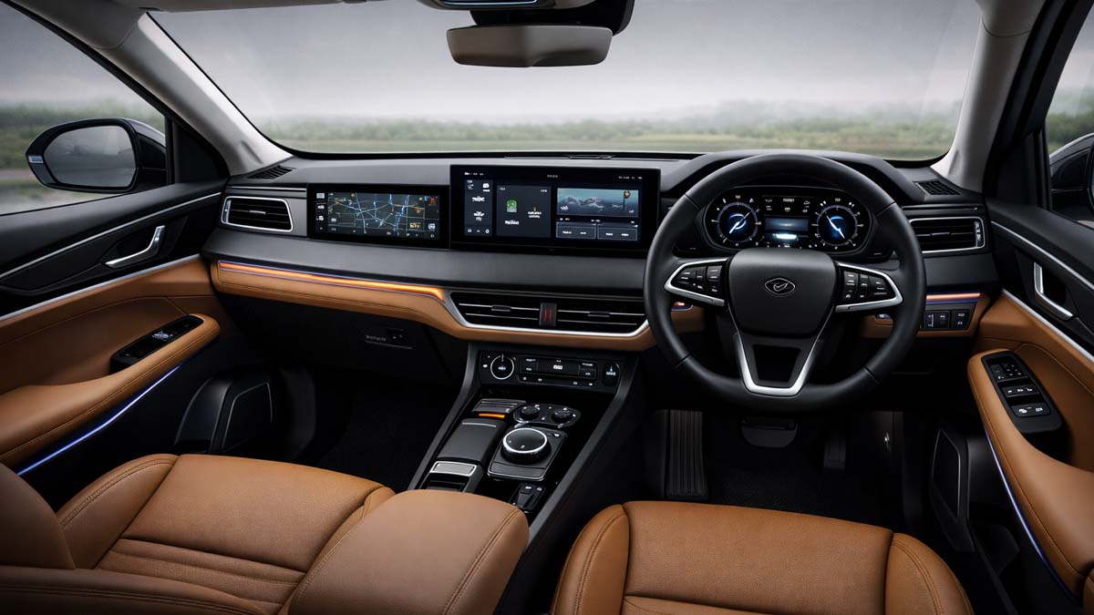 Mahindra XUV 7XO Interior – Triple Screen Dashboard & Premium Cabin